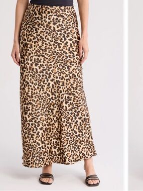NWT ReneeC. Leopard print maxi skirt